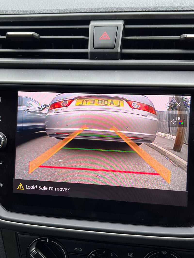 Seat reverse camera