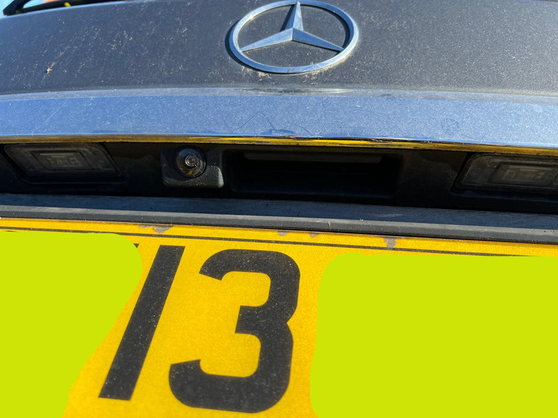 Mercedes Reverse Camera